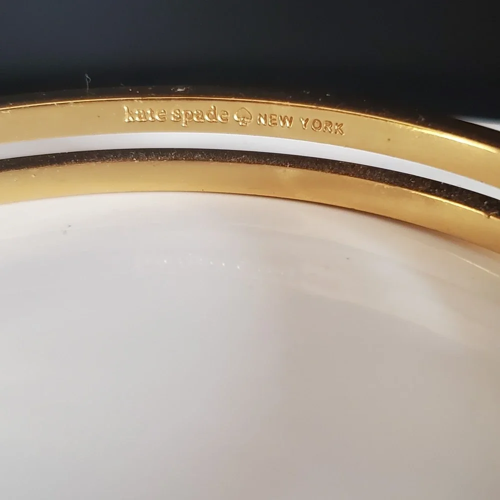 Kate Spade New York DOUBLE BOW Gold Plated Hinged Bangle Bracelet Strong Clasp - Picture 4 of 10